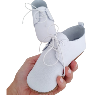 Chiquitalove Oxford Ceremony Cuero Blanco T13
